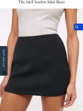 NWT The A&F Scarlett Mini Skort Satin size XL
